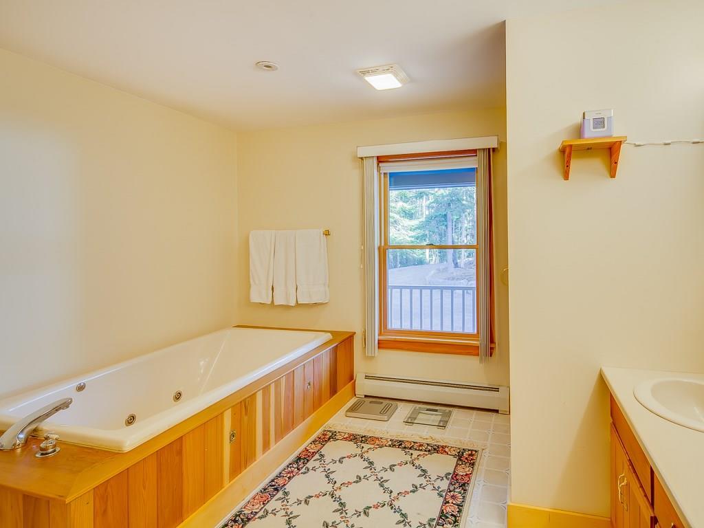 201 Pleasant Island Road Oquossoc, ME 04964 - Photo 16 of 31 bathroom