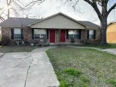 $450,000 | 304 Mc Bride Street, Lone Oak, TX 75453