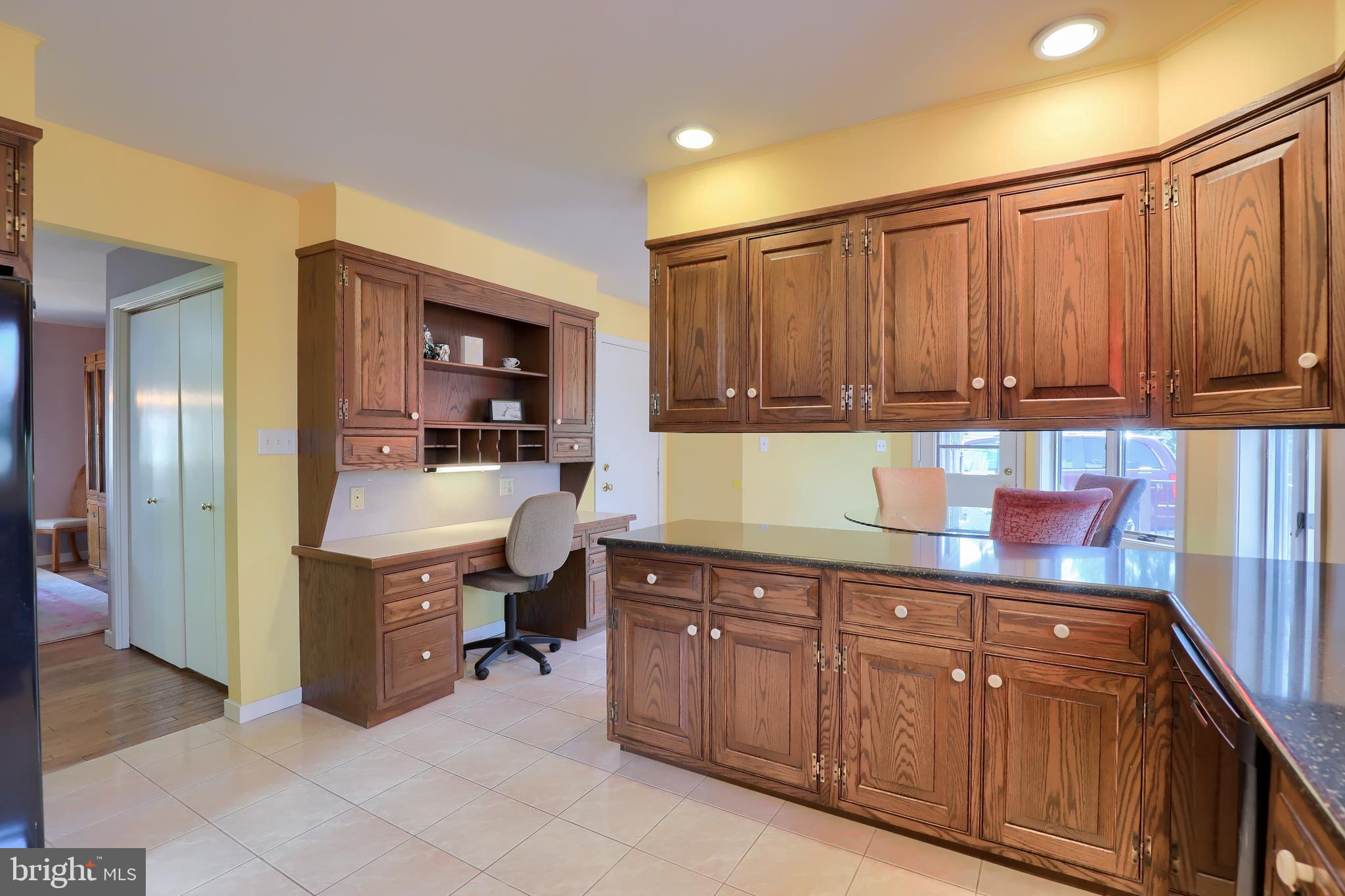 2412 Raleigh Drive Lancaster, PA 17601 - Photo 26 of 58 Gallery Image 26