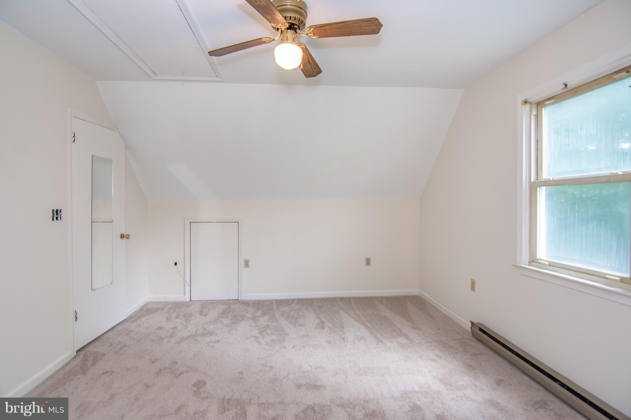 2613 Braddock Road Mount Airy, MD 21771 - Photo 14 of 28 Bedroom