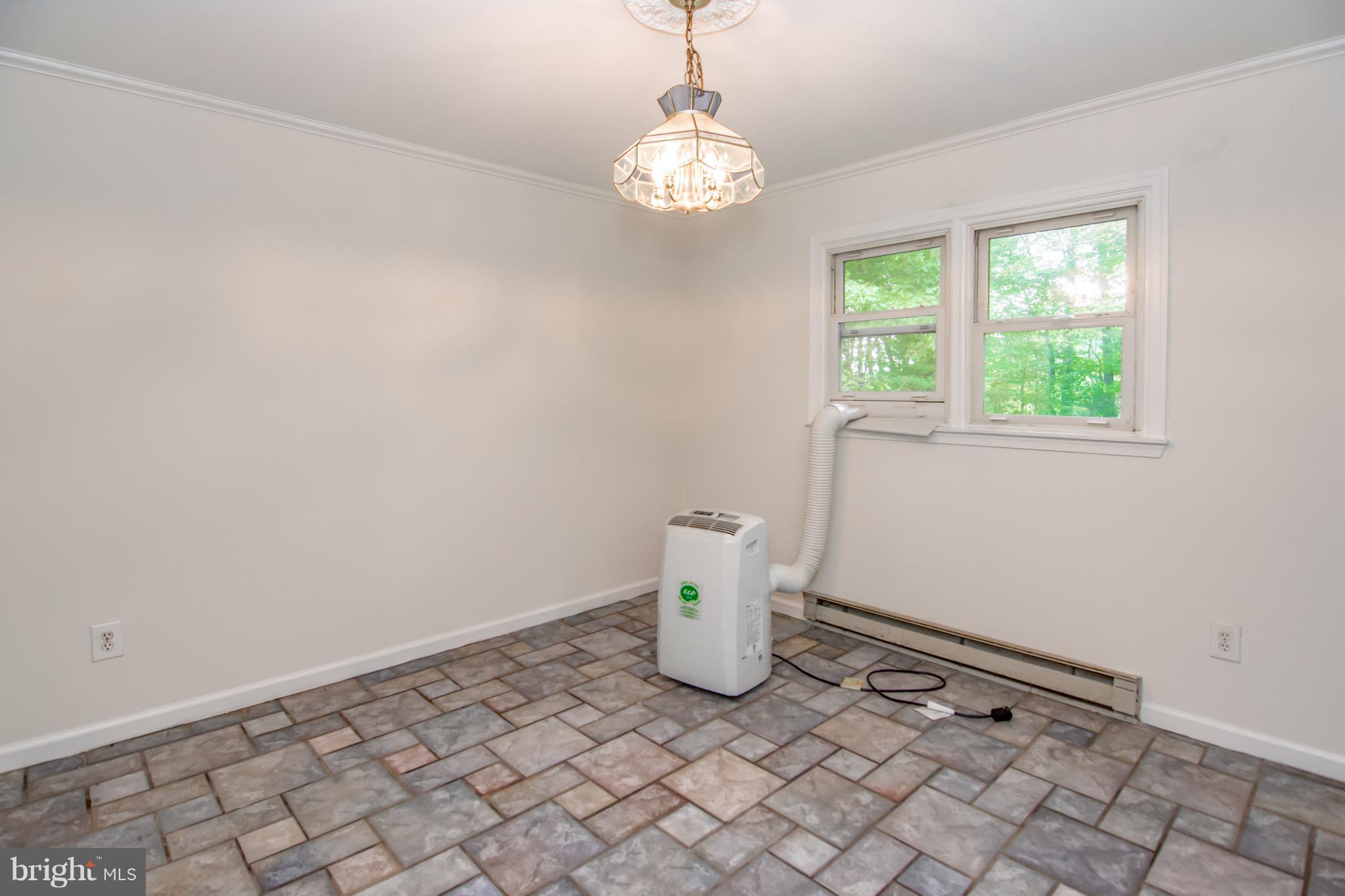 2613 Braddock Road Mount Airy, MD 21771 - Photo 6 of 28 Dining Room