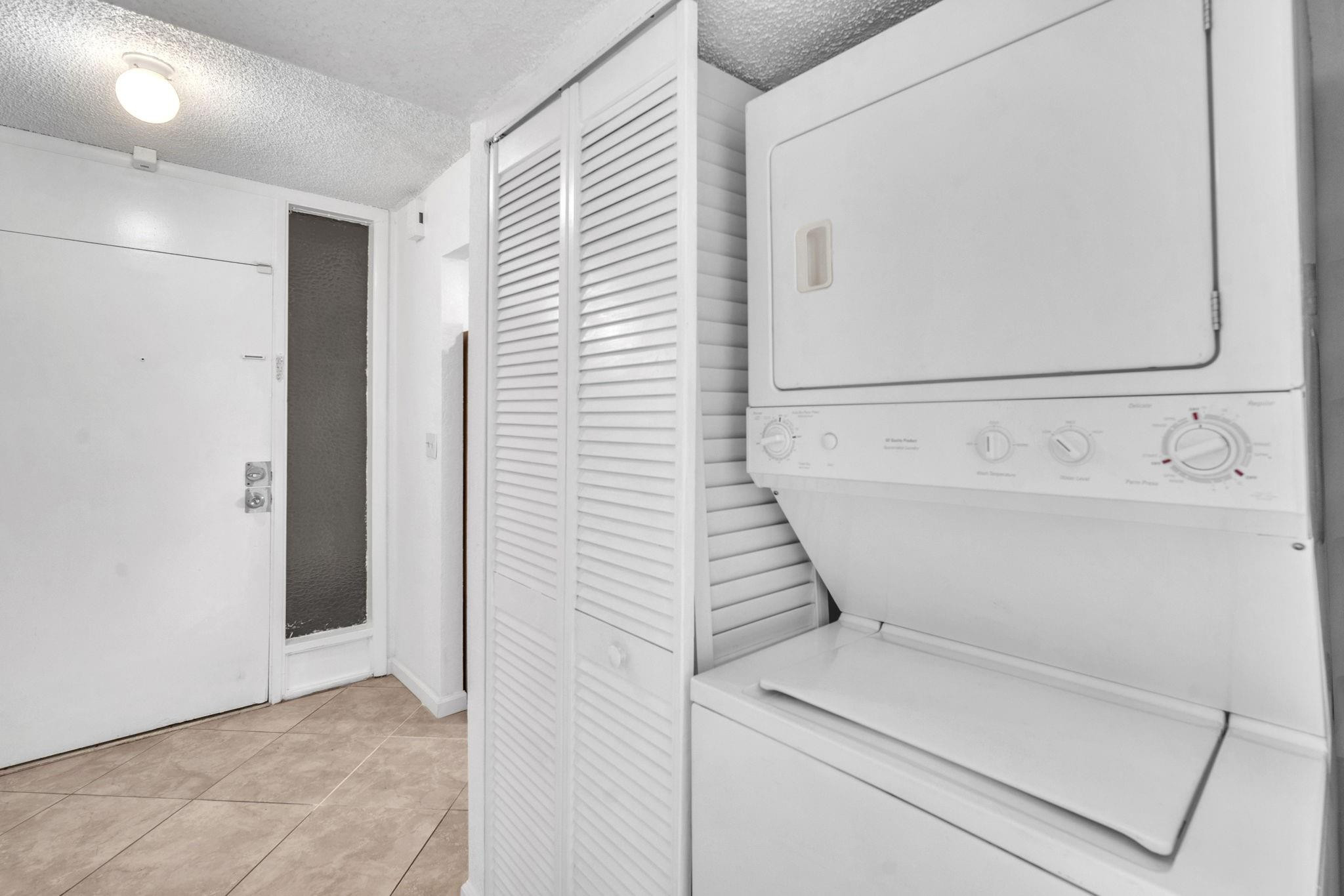3100 North Pine Island Road, Unit 306 Sunrise, FL 33351 - Photo 8 of 27 Photo 8