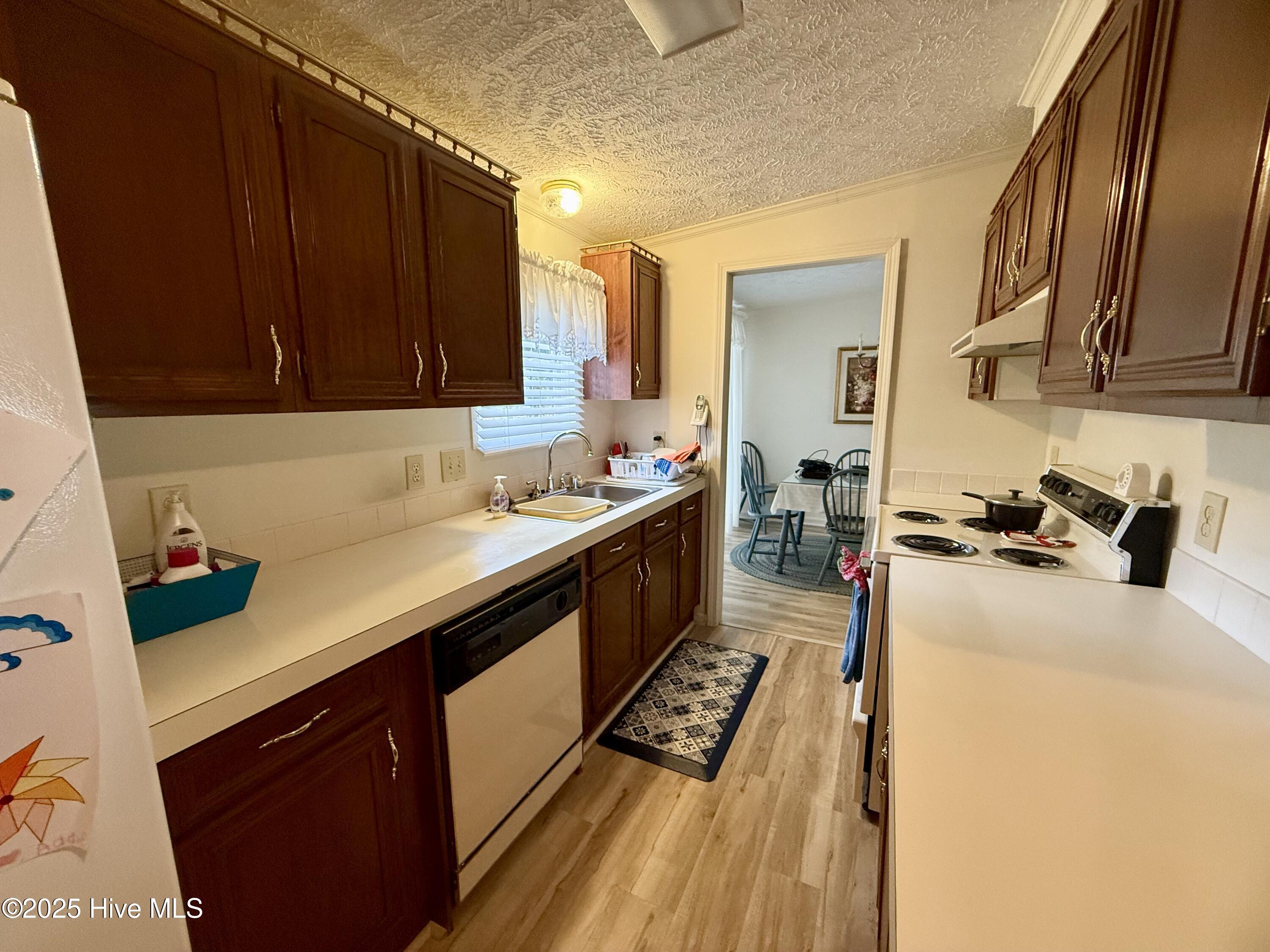 902 Aberdeen Road Laurinburg, NC 28352 - Photo 9 of 24 IMG_0826