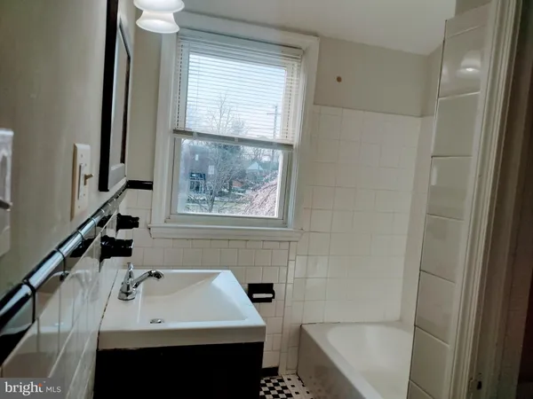 $2,100 | 8404 Loch Raven Boulevard, Towson, MD 21286