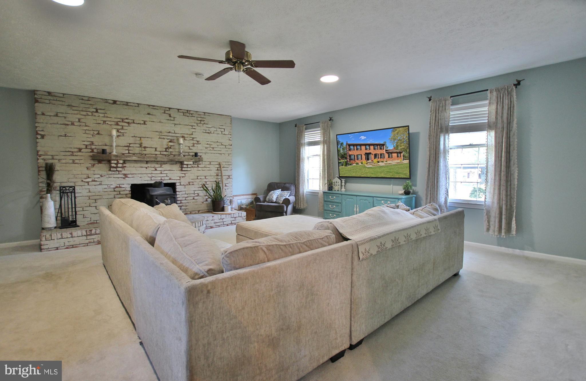 8002 Stillbrooke Road Manassas, VA 20112 - Photo 12 of 33 Gallery Image 12