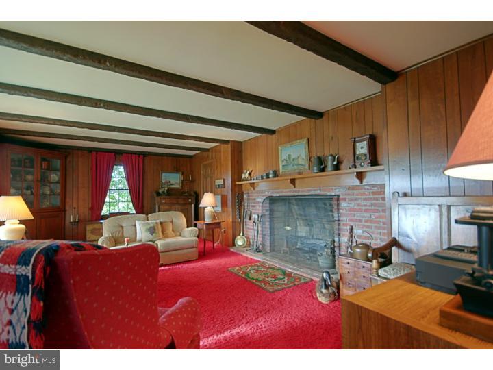 200 Fairhill Road Hatfield, PA 19440 - Photo 9 of 23 Family Room
