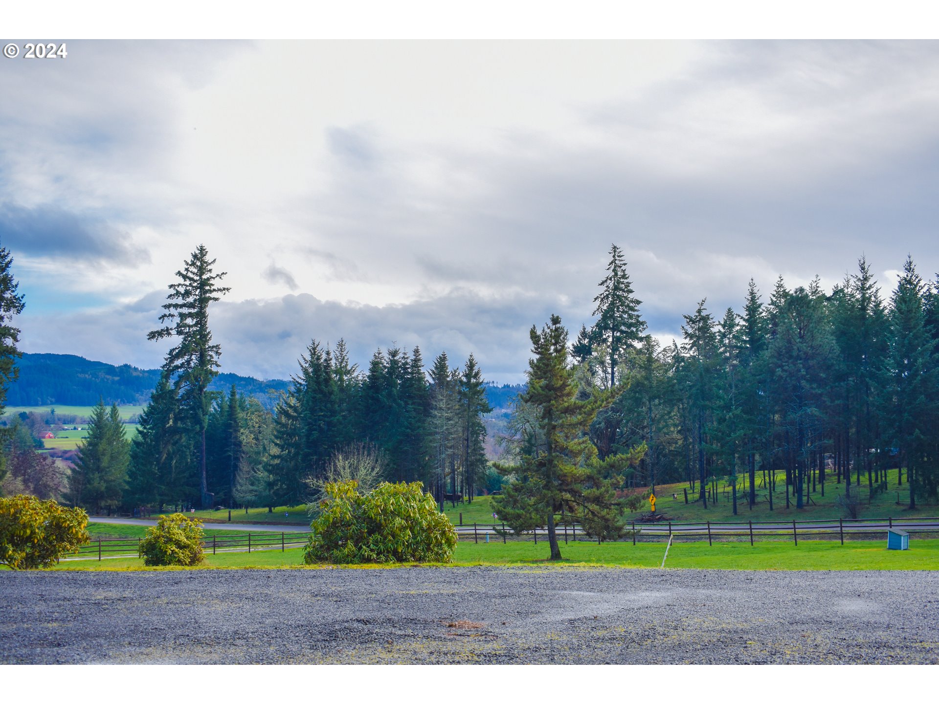 33825 Cea Jac Road Creswell, OR 97426 - Photo 44 of 48 a view of a big yard next to a house