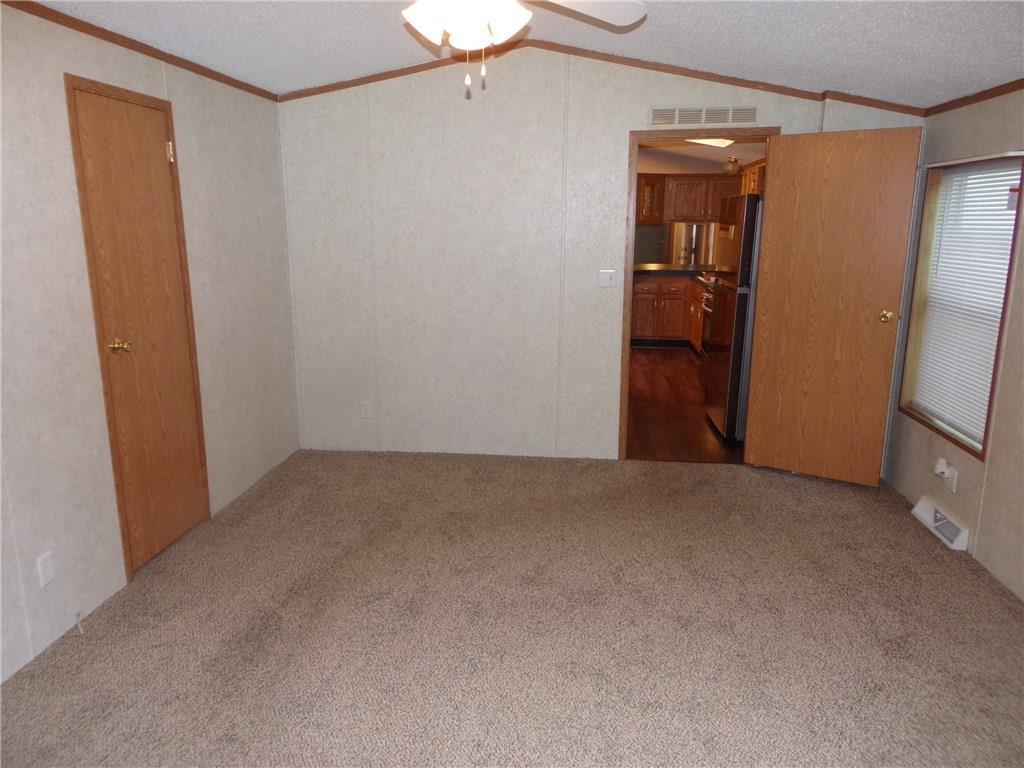 10 South S Pine, Unit 10 Wapakoneta, OH 45895 - Photo 20 of 41