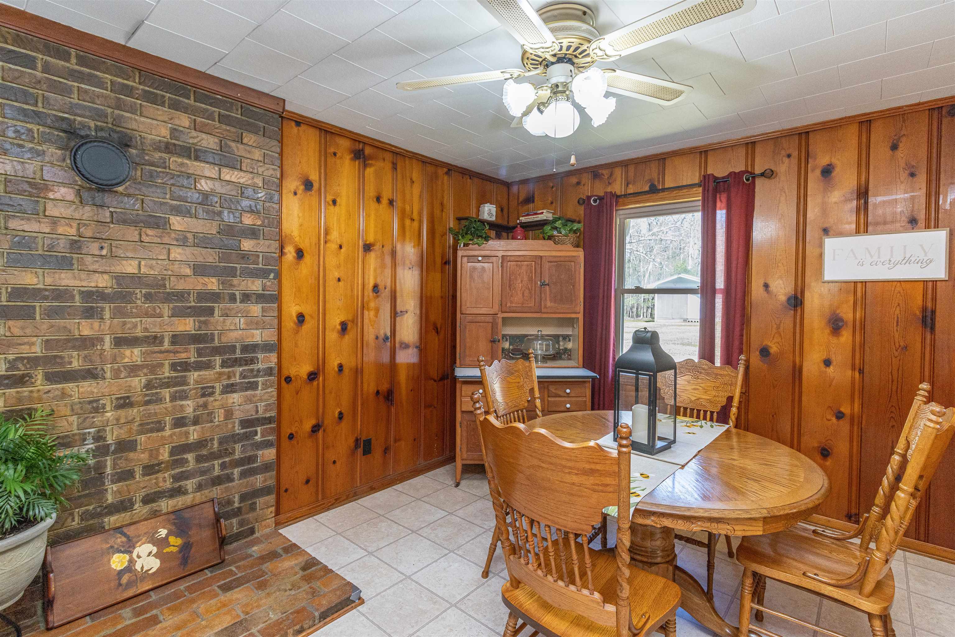 486 Ode Moore Road Michie, TN 38357 - Photo 12 of 29 Gallery Image 12