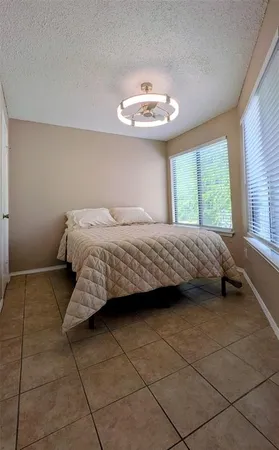 $1,000 | 2312 Balsam Drive, Unit A303, Arlington, TX 76006