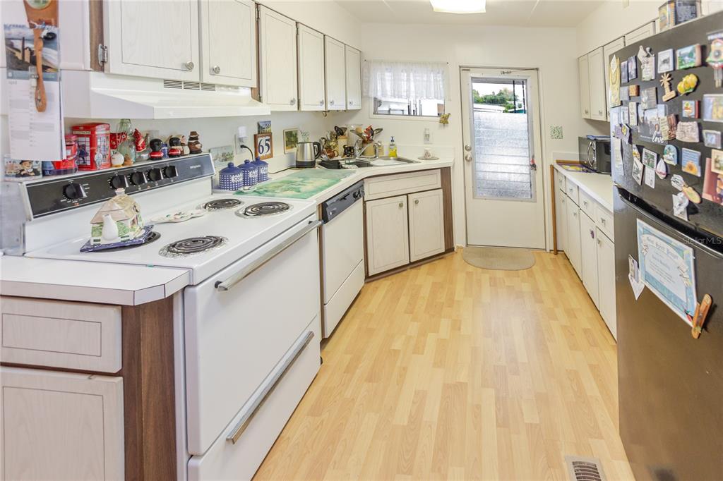 12087 Club House Road Brooksville, FL 34613 - Photo 20 of 47