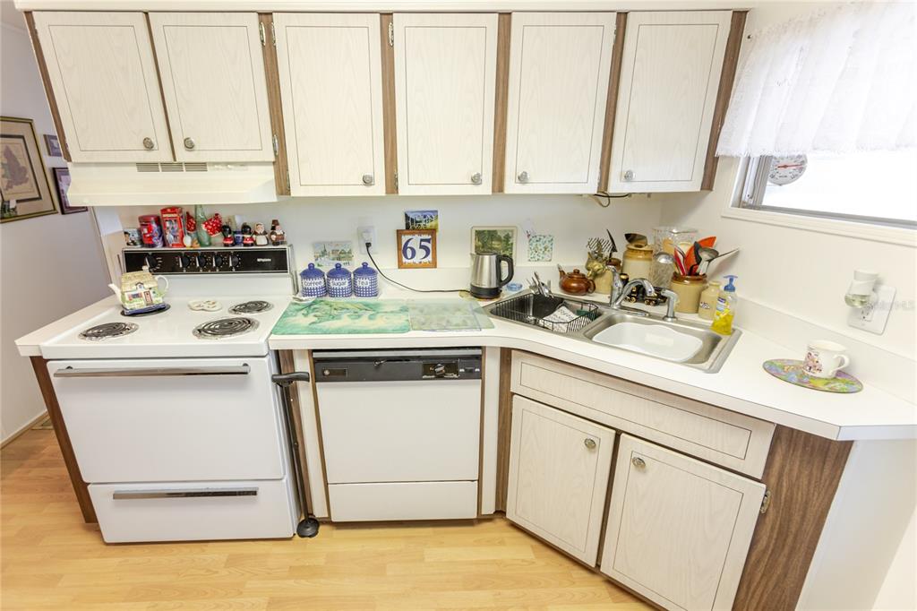 12087 Club House Road Brooksville, FL 34613 - Photo 21 of 47