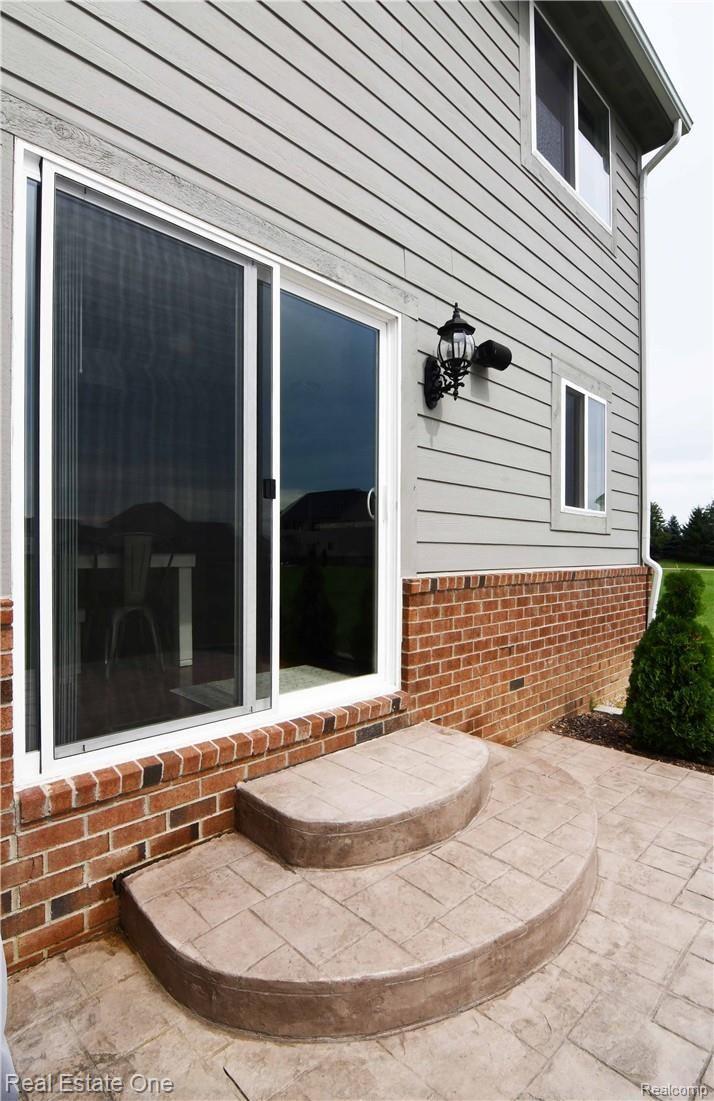 9059 Davisburg Road Clarkston, MI 48348 - Photo 10 of 40 DSC_3310.jpg