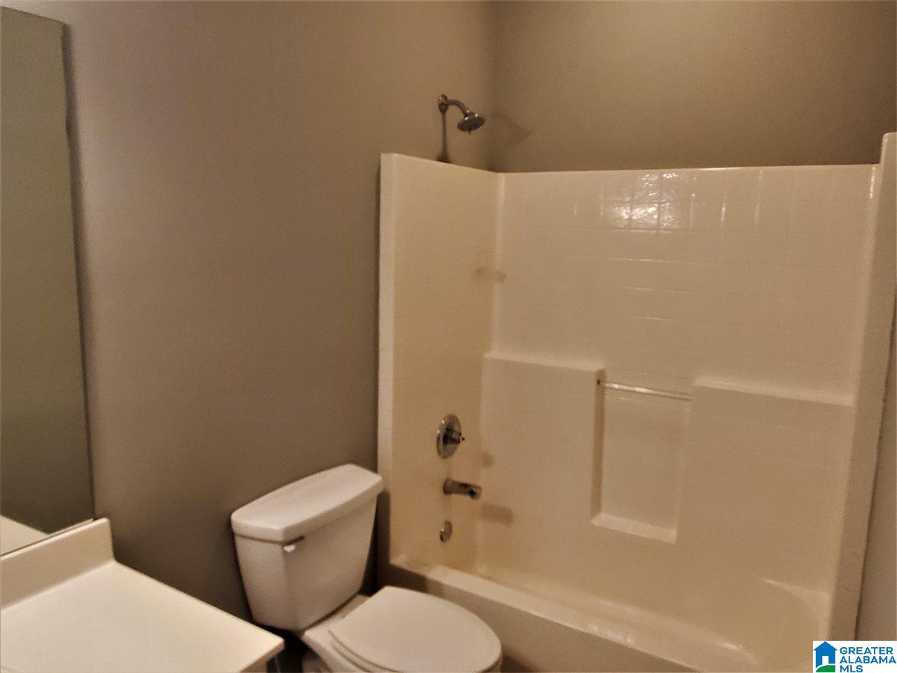 6016 Overlook Lane Bessemer, AL 35022 - Photo 25 of 42