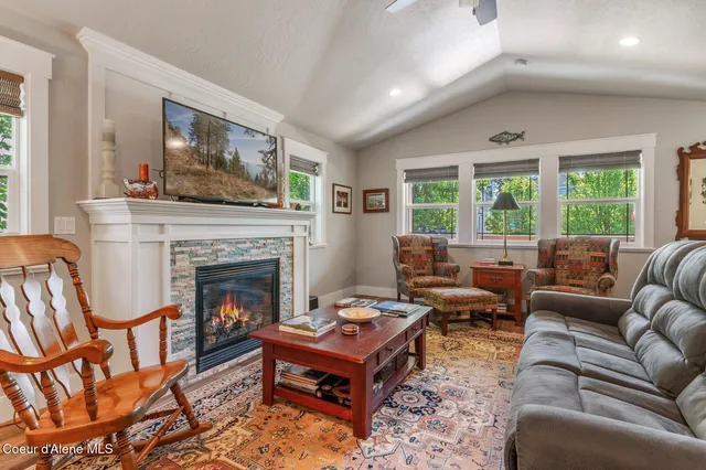 $1,075,000 | 307 South 18th Street, Coeur D'Alene, ID 83814