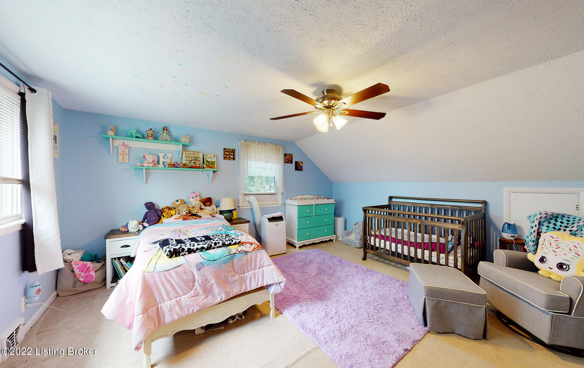 6504 Ridge Cliff Road Louisville, KY 40228 - Photo 27 of 61 6504-Ridge-Cliff-Rd_039