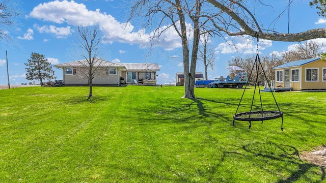 $268,000 | 12584 North 4100 East Road, Saybrook, IL 61770