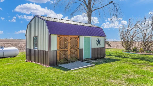 $268,000 | 12584 North 4100 East Road, Saybrook, IL 61770