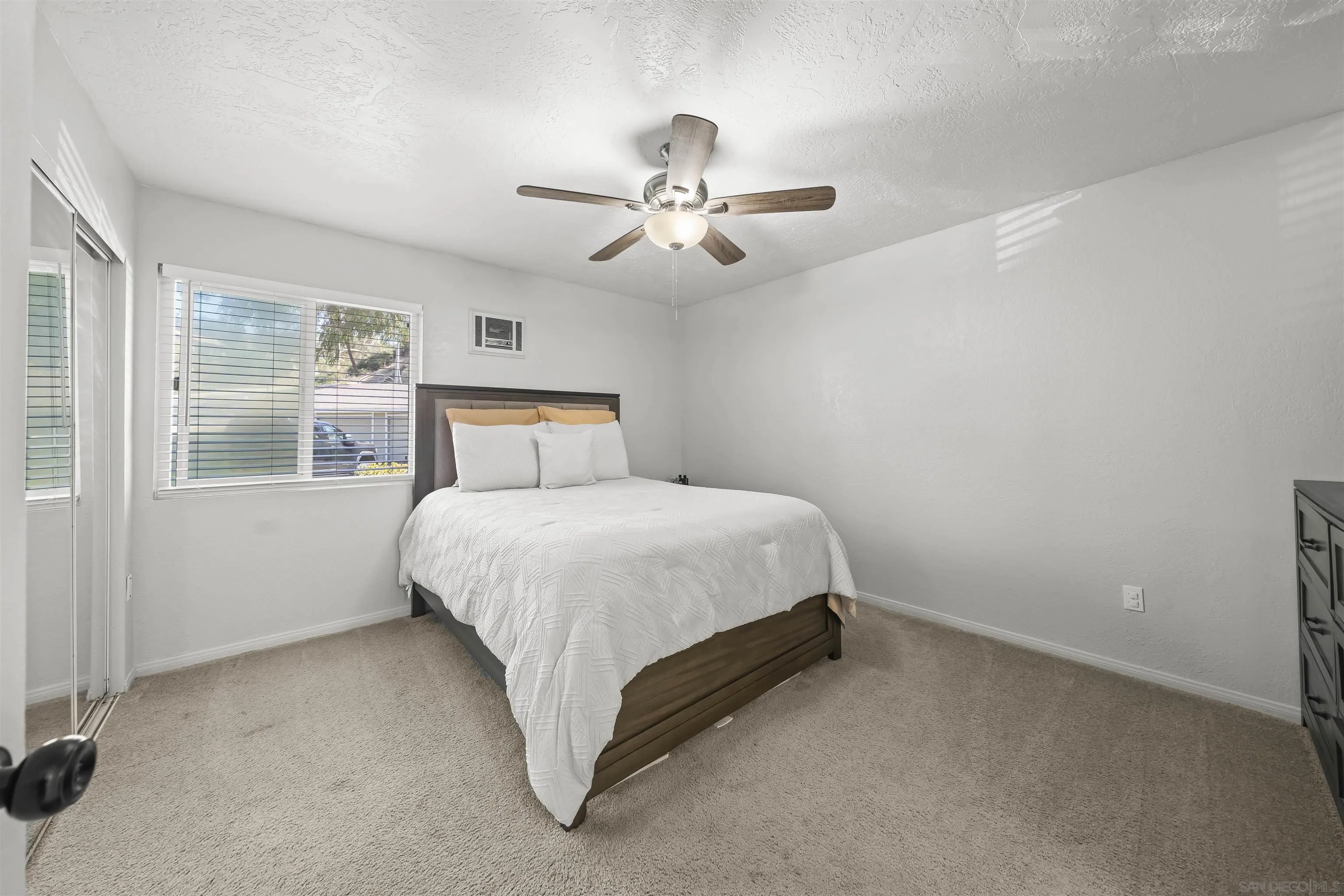 598 Telegraph Canyon Road, Unit D Chula Vista, CA 91910 - Photo 13 of 38