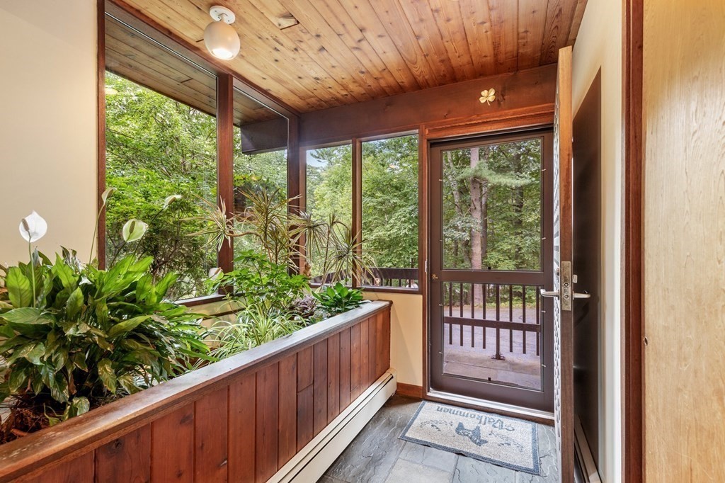 21 Burning Bush Drive Boxford, MA 01921 - Photo 4 of 40