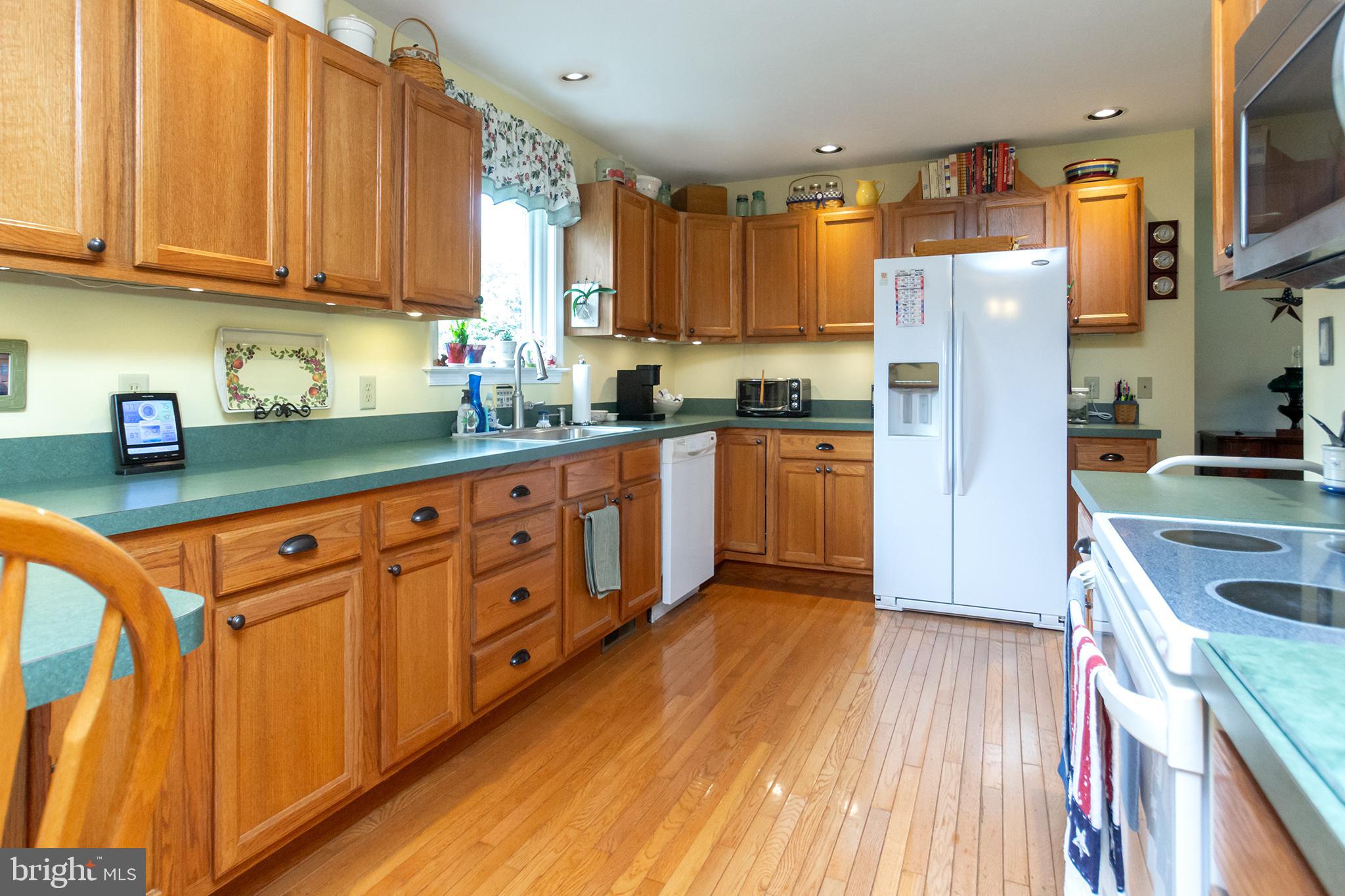 5008 Zeiglers Church Road Spring Grove, PA 17362 - Photo 3 of 31