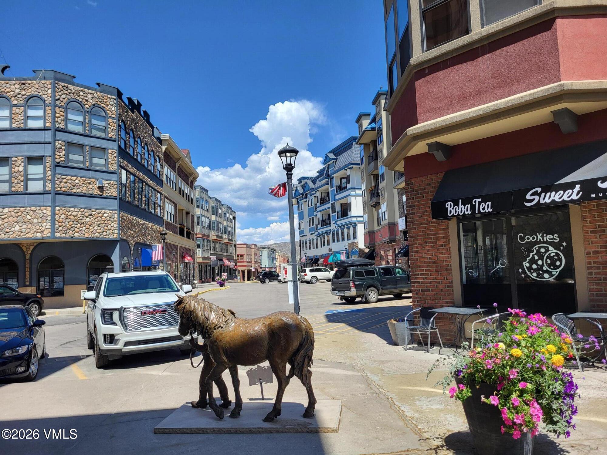 225 Main Street, Unit R304 Edwards, CO 81632 - Photo 11 of 18 Riverwalk mall