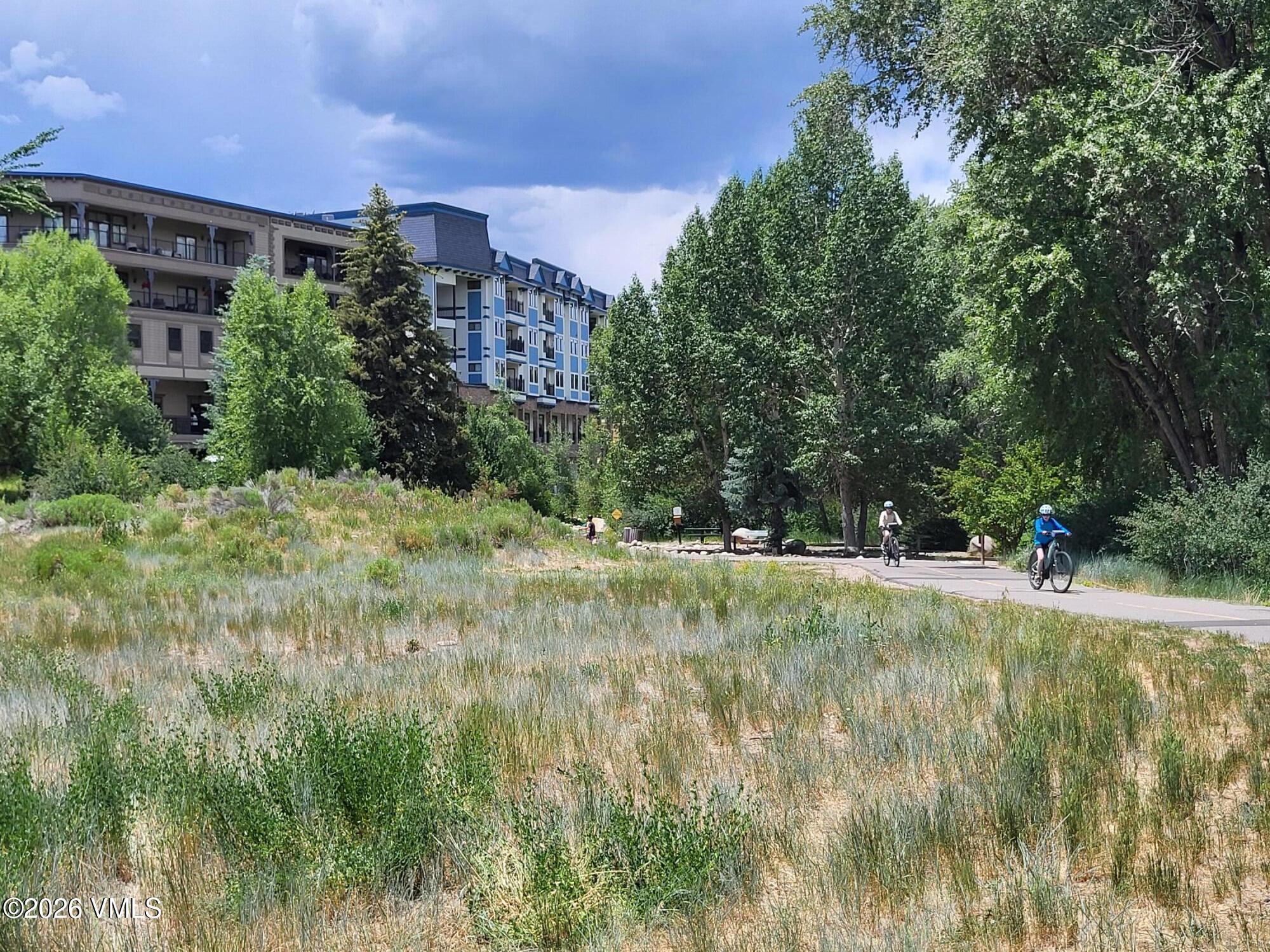 225 Main Street, Unit R304 Edwards, CO 81632 - Photo 14 of 18 Riverwalk river path