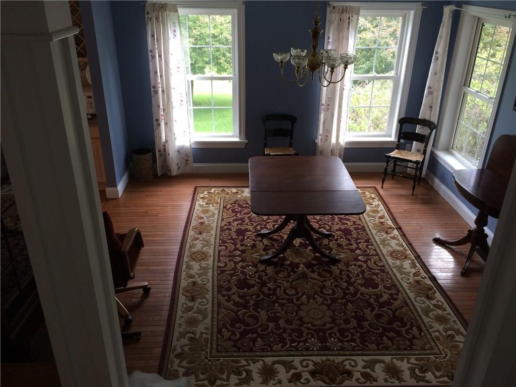 1 Cumberland Common Cumberland, ME 04021 - Photo 9 of 22 Dining room