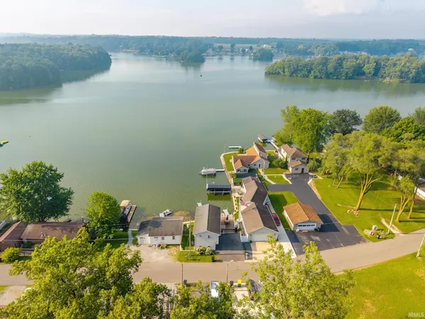 $490,000 | 1430 North Shore Drive, Rome City, IN 46784