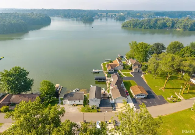 $490,900 | 1430 North Shore Drive, Rome City, IN 46784