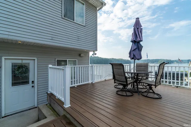 $490,900 | 1430 North Shore Drive, Rome City, IN 46784