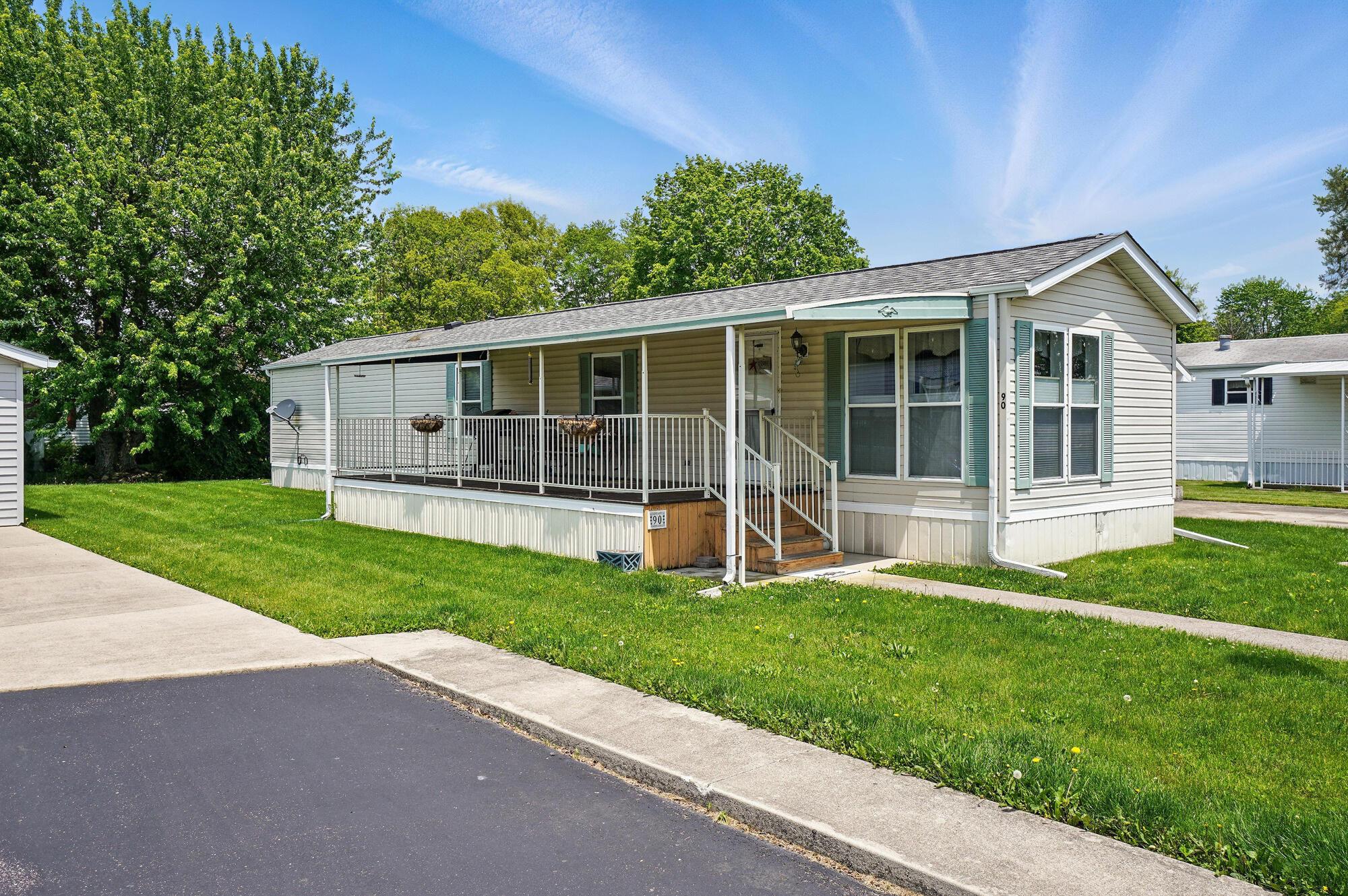 3200 Smeltzer Road Marion, OH 43302 - Photo 3 of 31 002