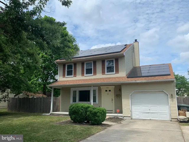 $4,200 | 402 Carpenter Street, Glassboro, NJ 08028