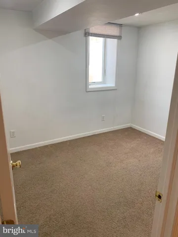 $4,200 | 402 Carpenter Street, Glassboro, NJ 08028