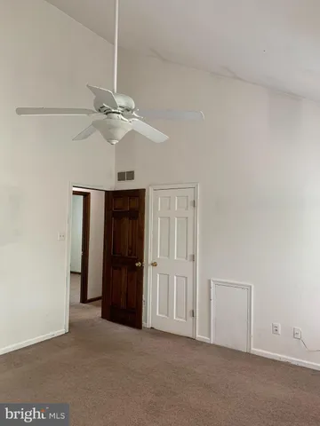 $4,200 | 402 Carpenter Street, Glassboro, NJ 08028