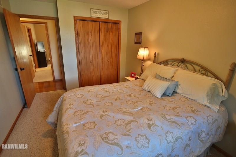 8988 Badger Road East Dubuque, IL 61025 - Photo 16 of 22 Gallery Image 16