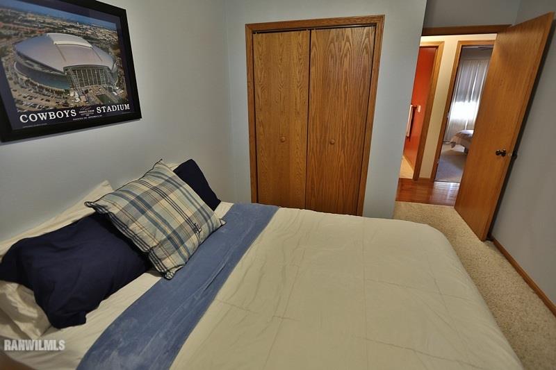 8988 Badger Road East Dubuque, IL 61025 - Photo 18 of 22 Gallery Image 18