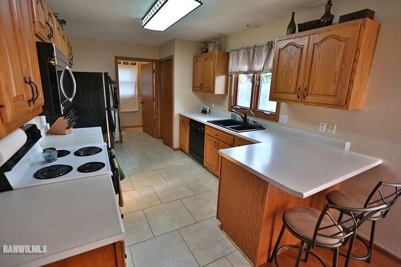 8988 Badger Road East Dubuque, IL 61025 - Photo 7 of 22 Gallery Image 7
