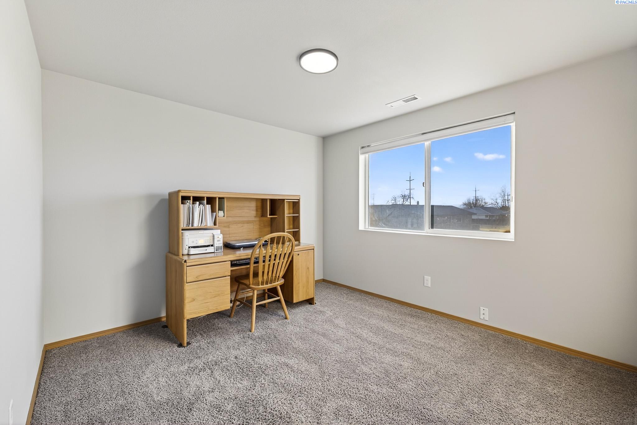 1621 Alexander Road Sunnyside, WA 98944 - Photo 21 of 44 Gallery Image 21