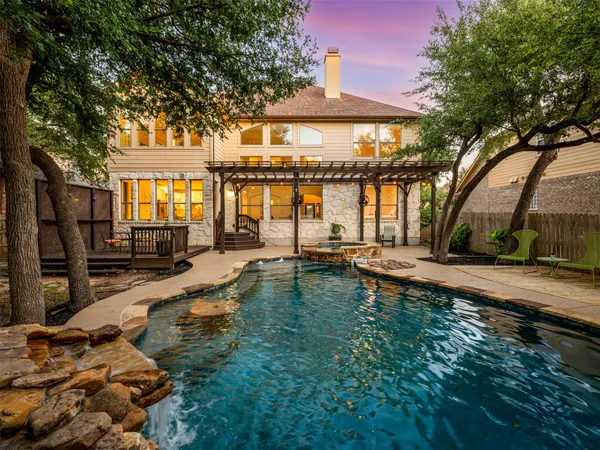 $789,900 | 2709 Deep River Circle, Round Rock, TX 78665