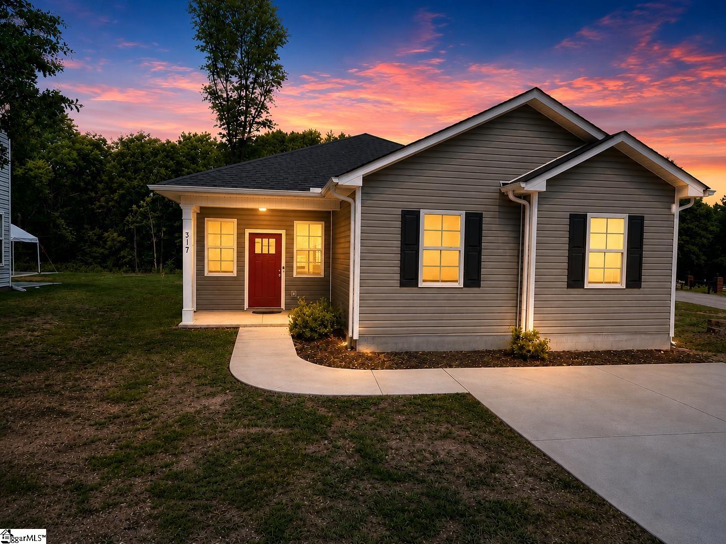 317 Morgan Street Greer, SC 29651 - Photo 1 of 20