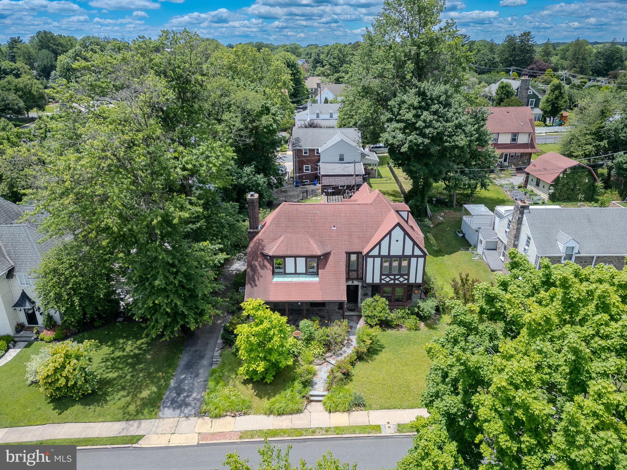 522 Brookfield Road Drexel Hill, PA 19026 - Photo 6 of 113