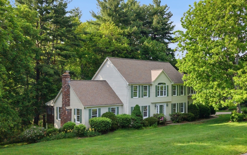 28 Ridge Road Norfolk, MA 02056 - Photo 2 of 31 Gallery Image 2