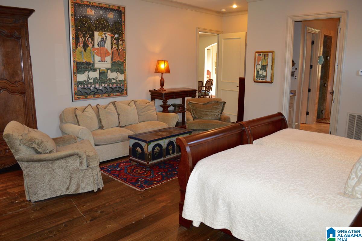 2208 Shades Crest Road Birmingham, AL 35216 - Photo 23 of 48