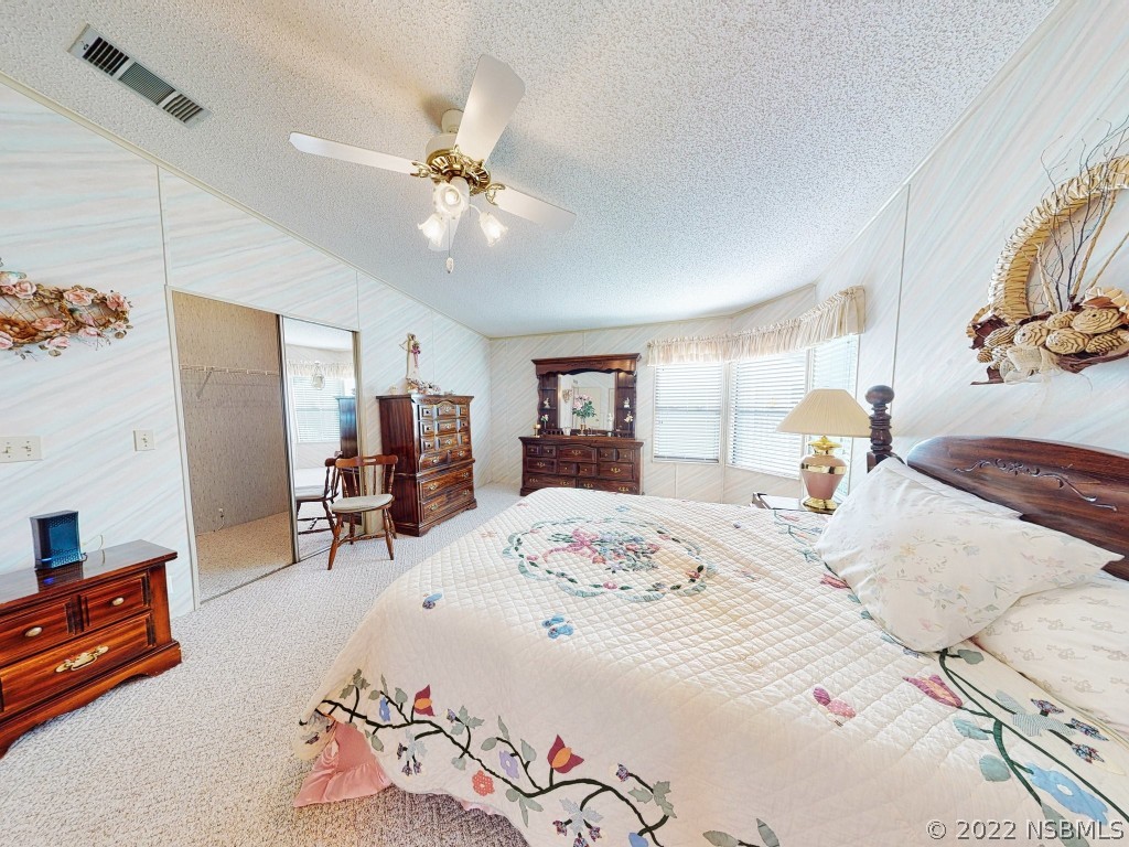 609 Navigators Way Edgewater, FL 32141 - Photo 16 of 38 Gallery Image 16