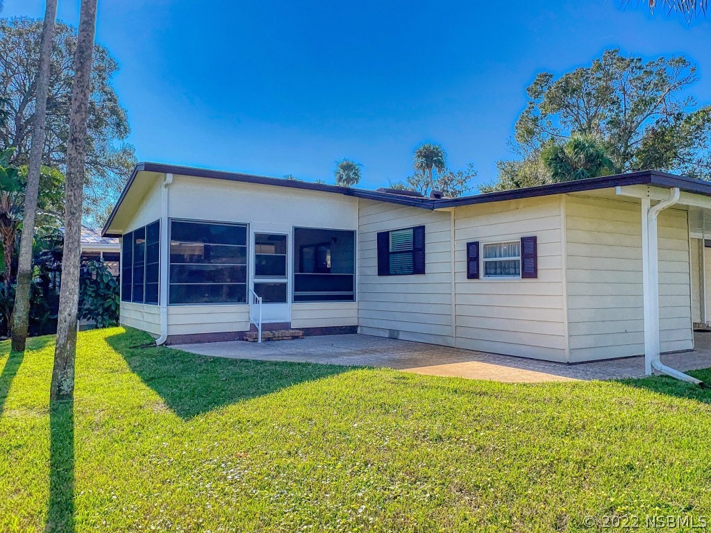 609 Navigators Way Edgewater, FL 32141 - Photo 21 of 38 Gallery Image 21