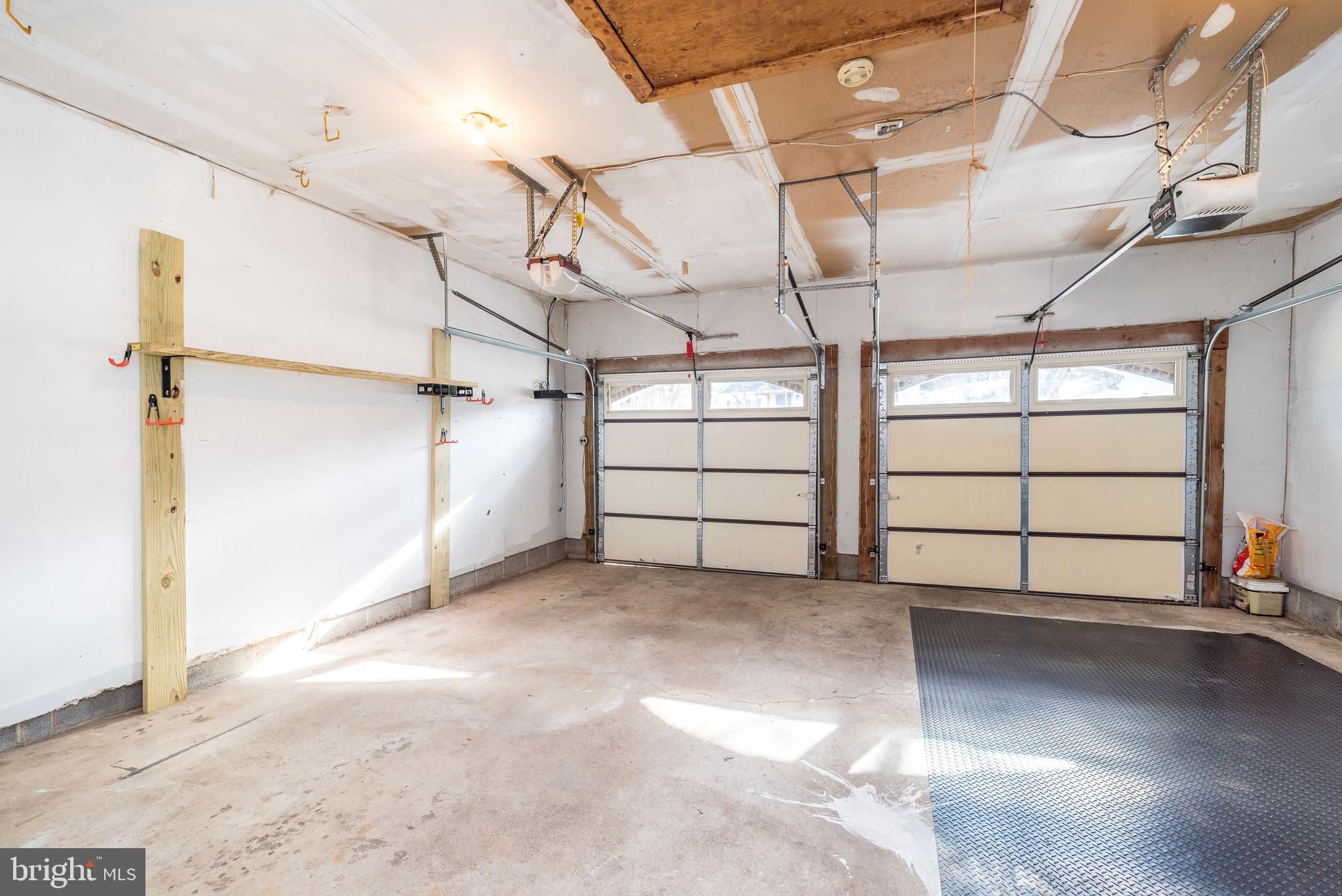 46 John Dyer Way Doylestown, PA 18902 - Photo 35 of 76 garage