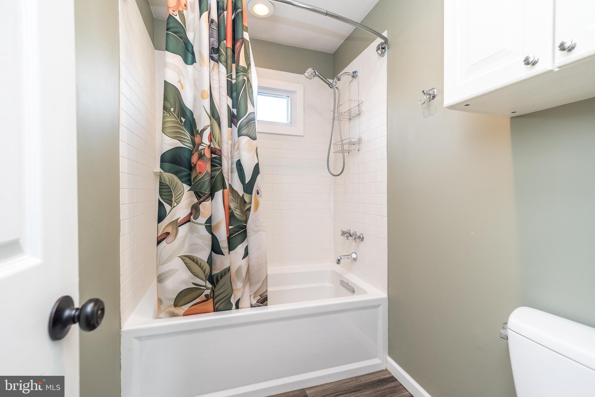 46 John Dyer Way Doylestown, PA 18902 - Photo 52 of 76 a bathroom with a bathtub and shower