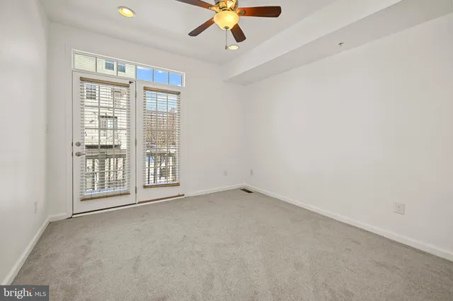 $499,900 | 25928 Racing Sun Drive, Unit 12J, Aldie, VA 20105