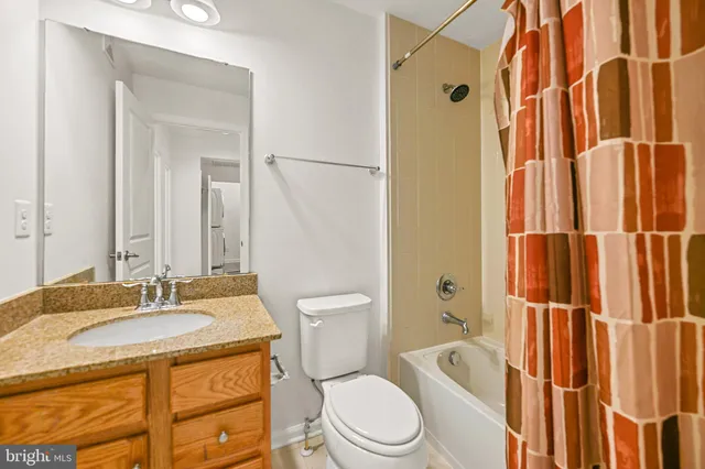 $499,900 | 25928 Racing Sun Drive, Unit 12J, Aldie, VA 20105